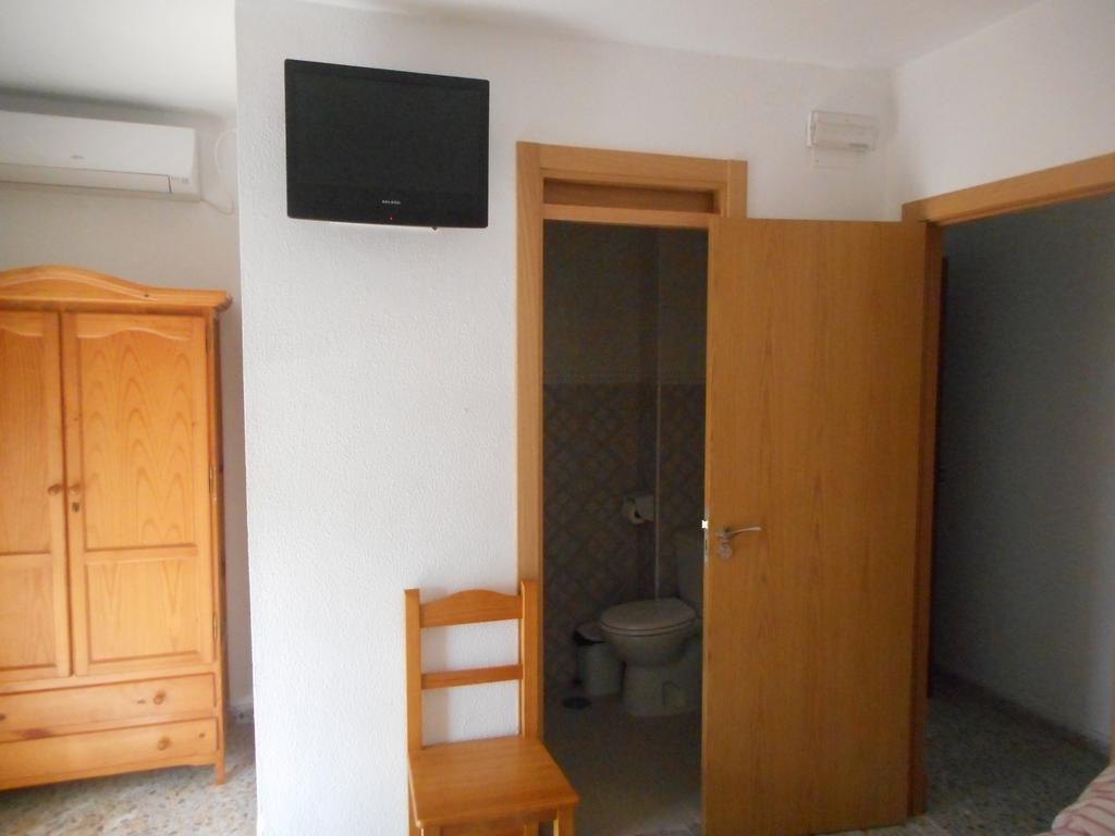 Hostal Paco Pepe Conil De La Frontera Zimmer foto