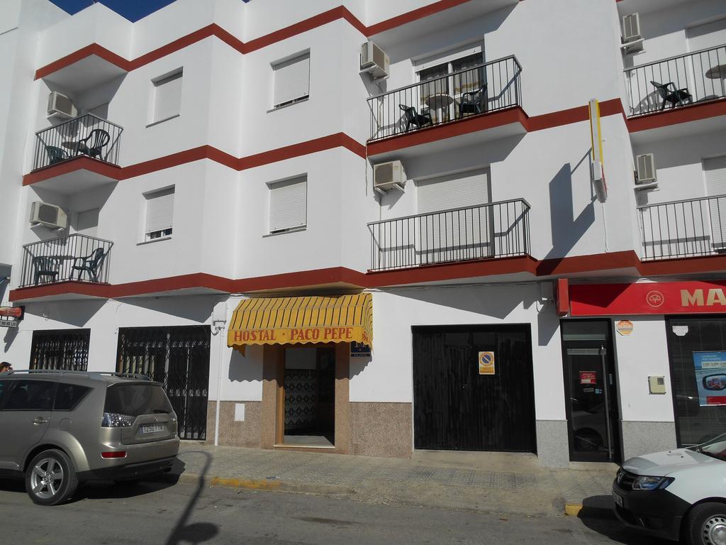Hostal Paco Pepe Conil De La Frontera Exterior foto